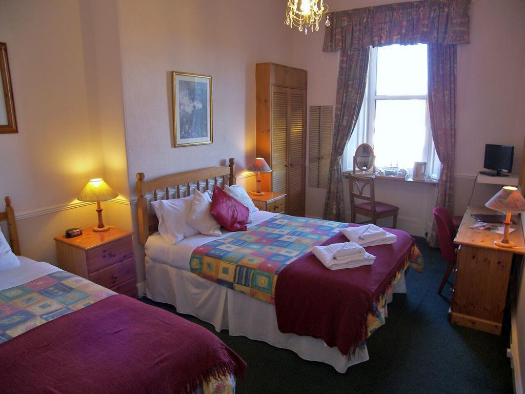 Bed and Breakfast Ardleigh House EDI Zimmer foto