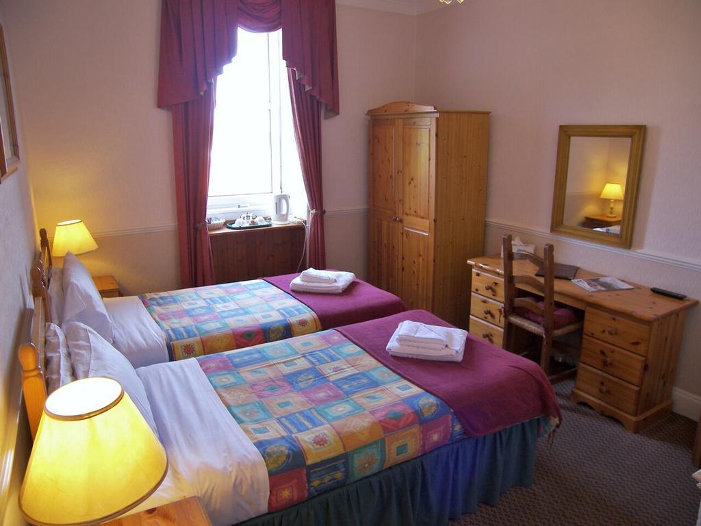 Bed and Breakfast Ardleigh House EDI Zimmer foto